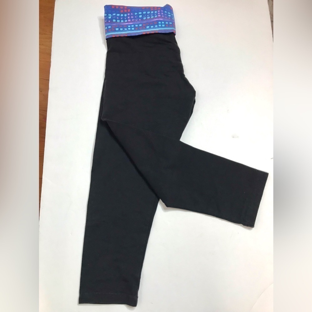 AERIE Slim Gym Crop Black Yoga Workout Leggings Size XS
